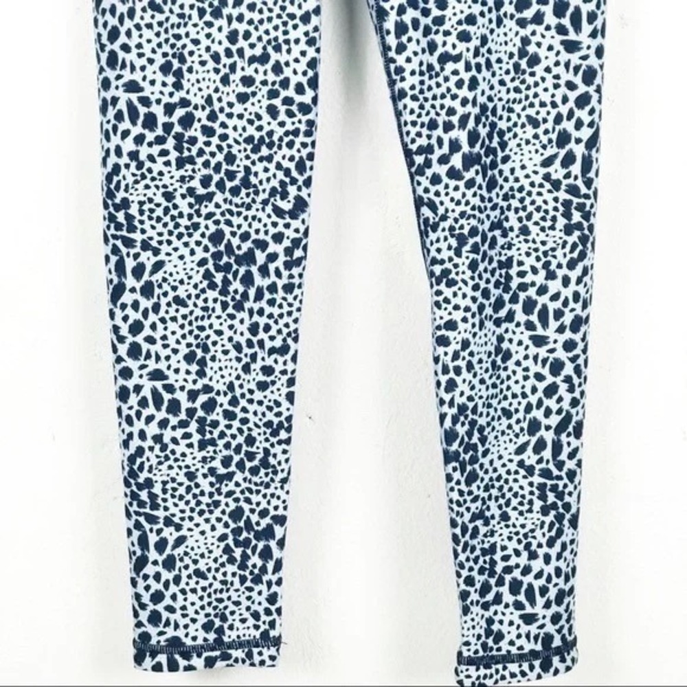 Cotton On Body High Waist Leopard‎ Leggings S Reversible 7/8 Athleisure - Picture 9 of 15